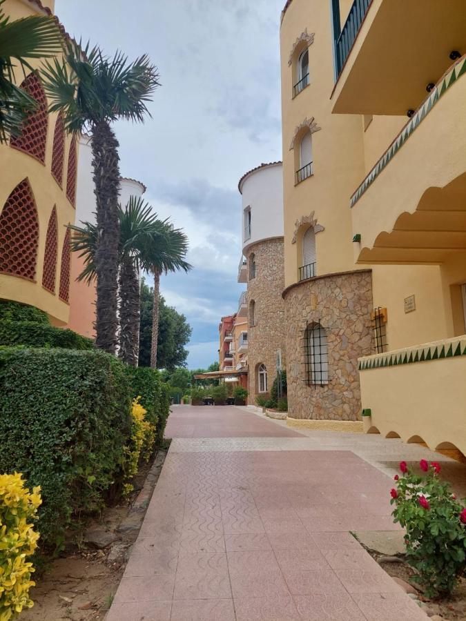 Appartement Empuriabrava Eksteriør bilde