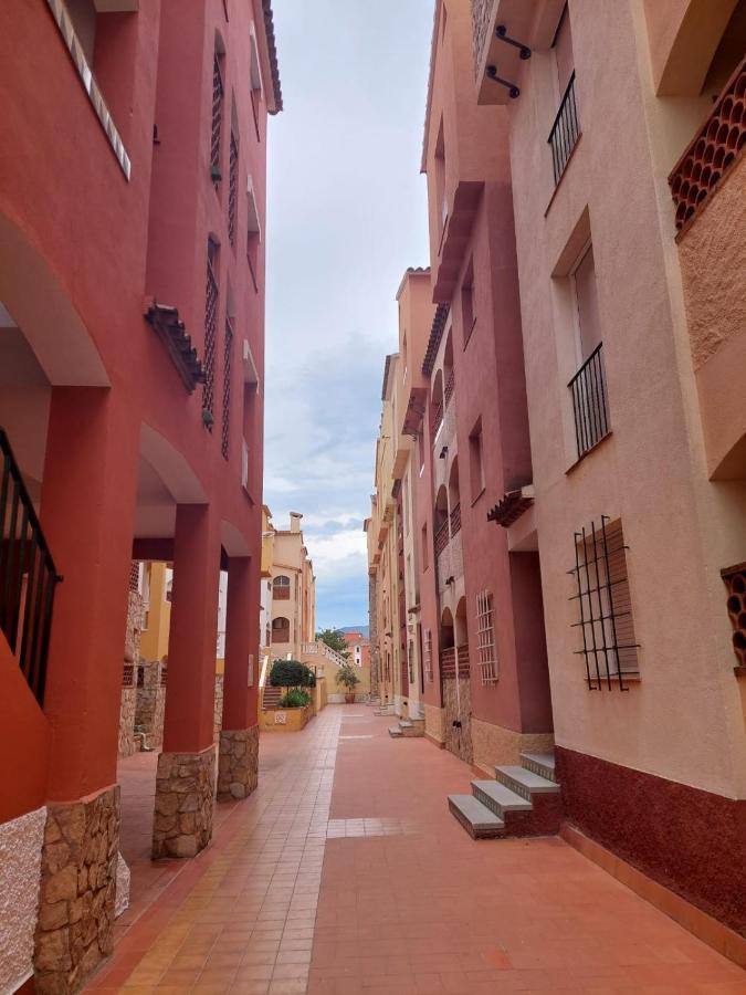 Appartement Empuriabrava Eksteriør bilde